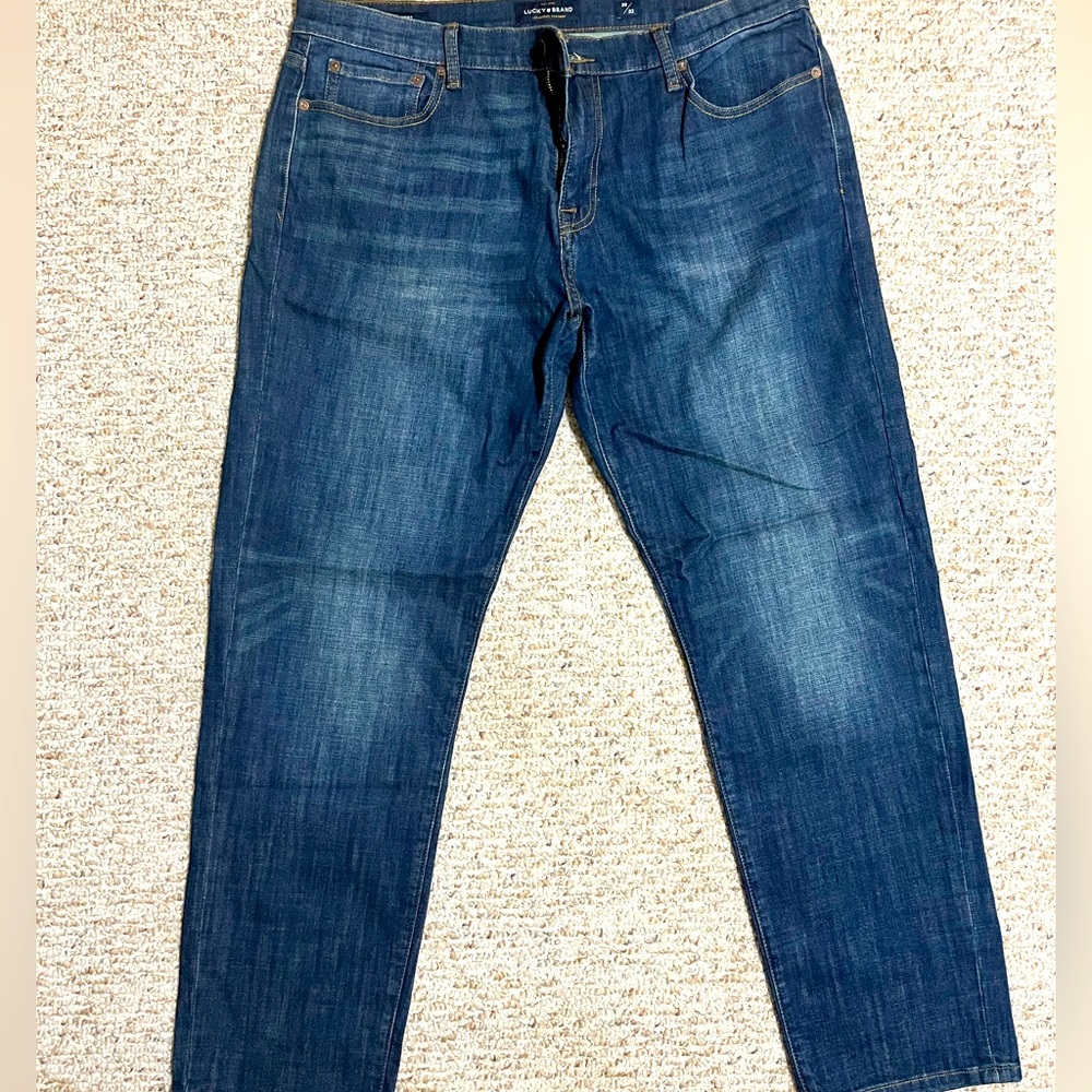 Brand new Lucky Jeans.